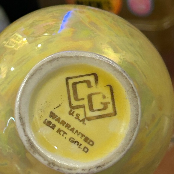 Vintage Art Deco Iridescent Bud Vase, CG USA Warranted 22 KT Gold on Porcelain - Picture 2 of 3